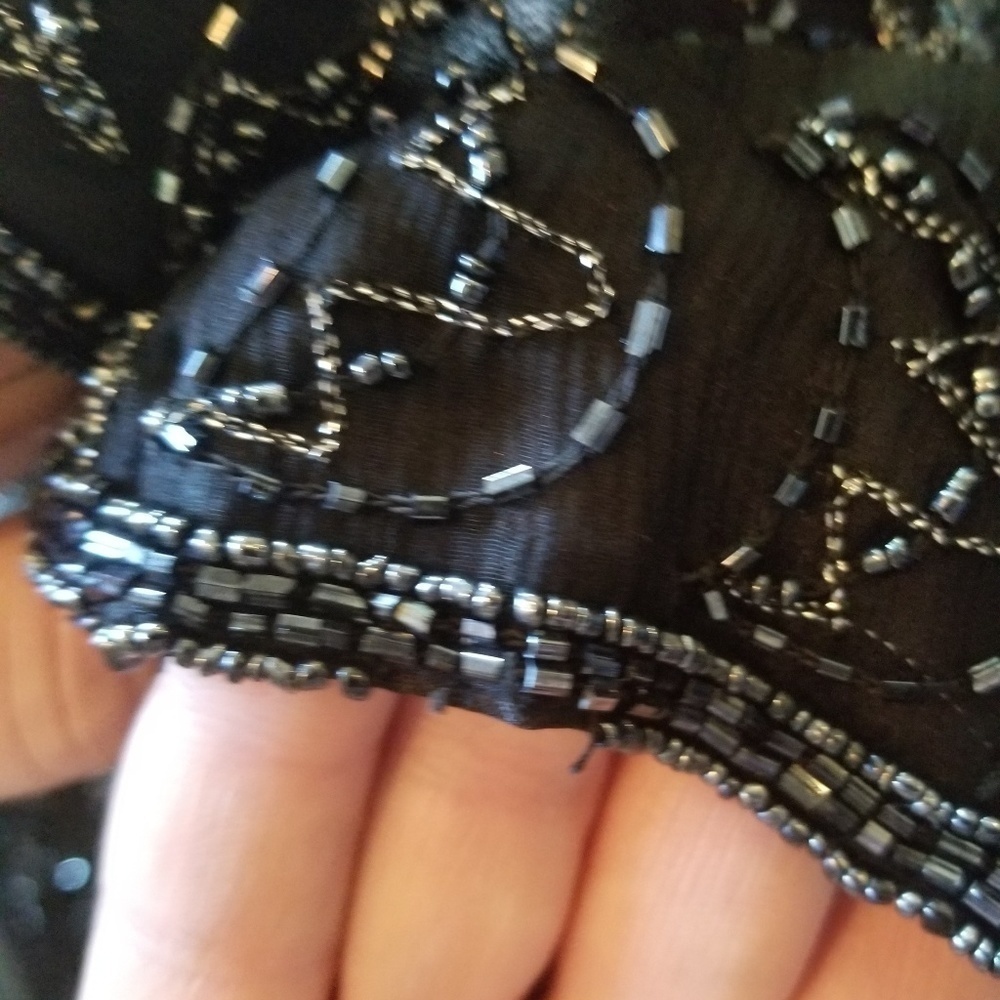 LAWRENCE KAZAR Vintage 100% Silk Black Beaded Sleeveless Top Large. - Picture 9 of 9